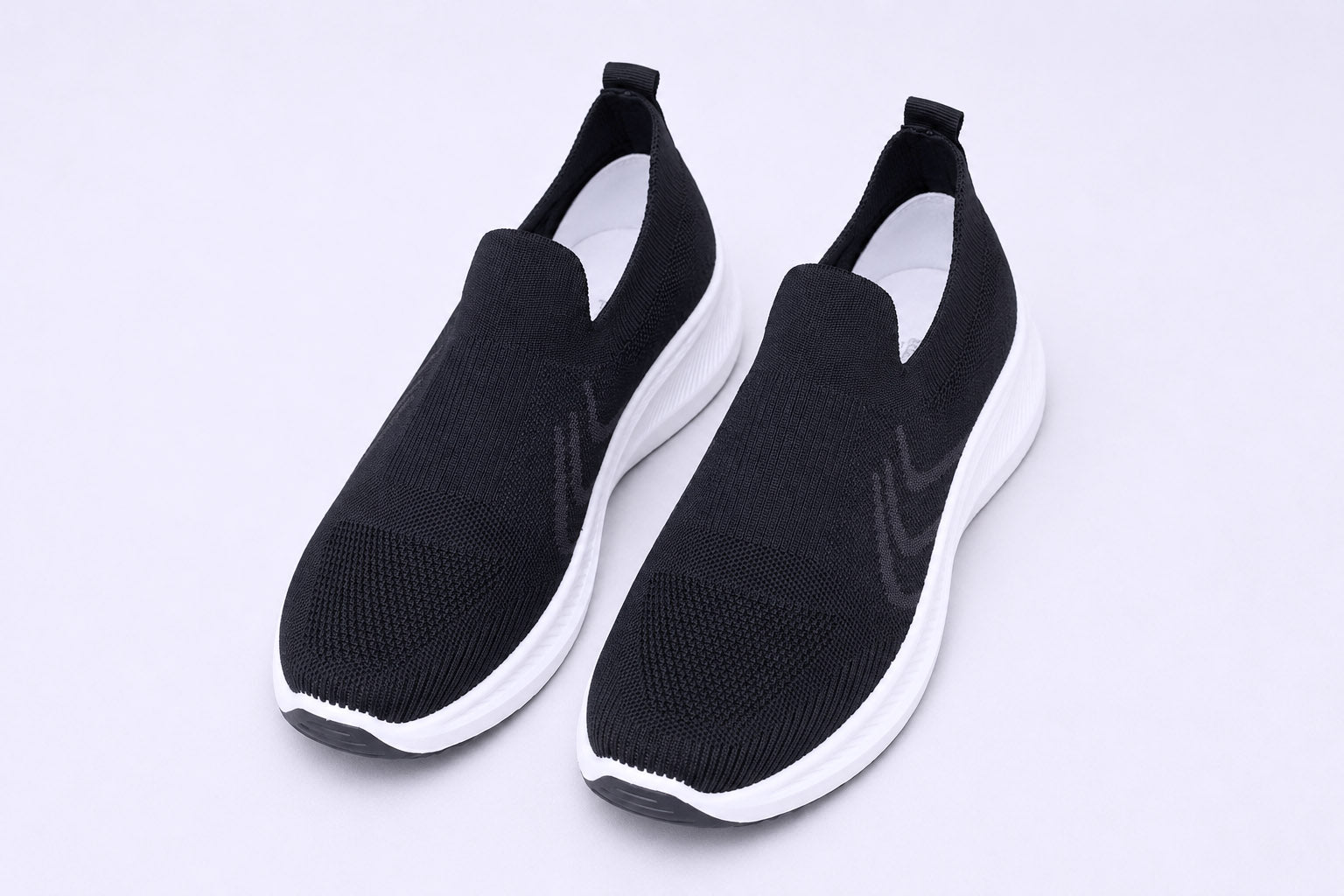 Lightweight Black Casual Sneakers