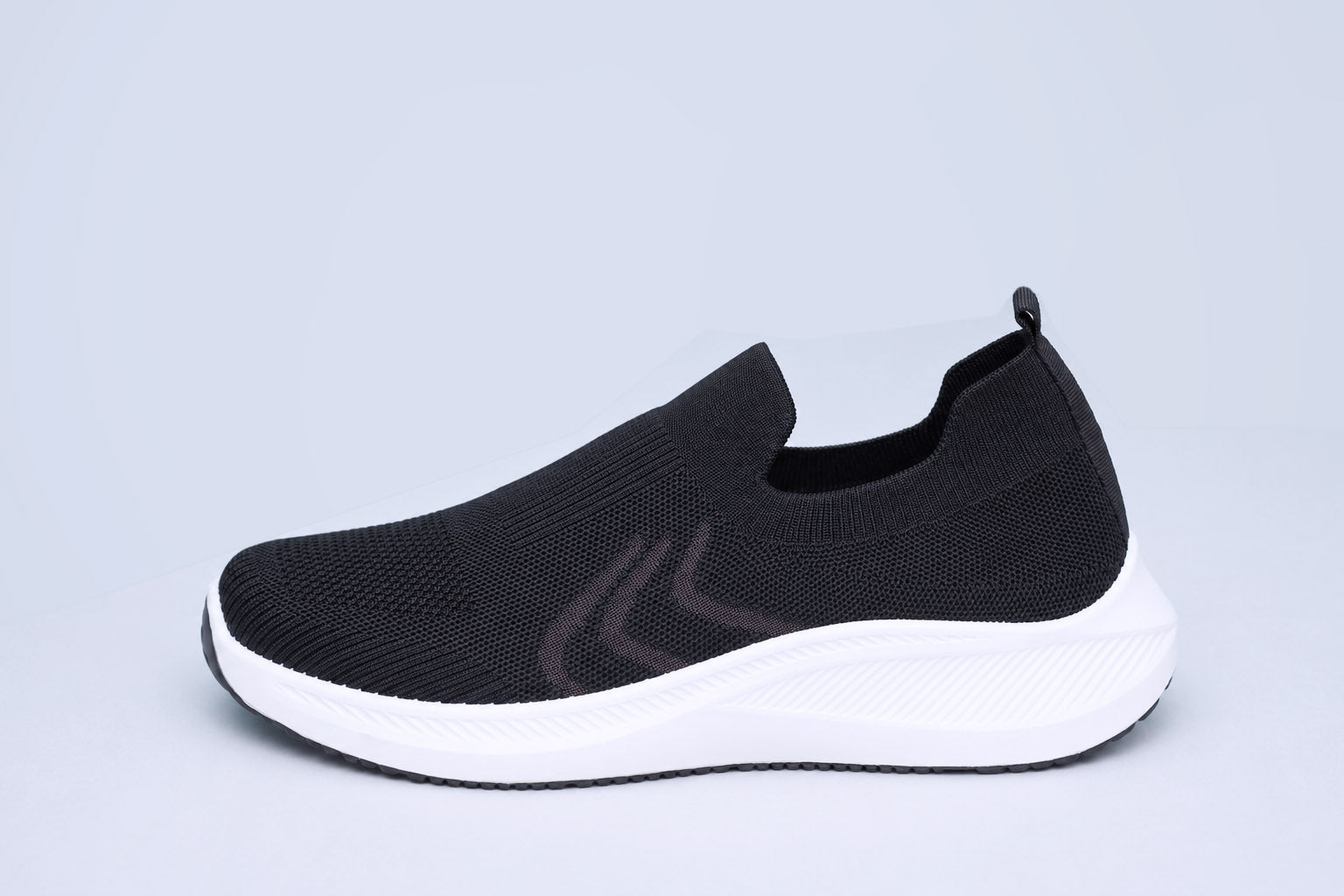 Lightweight Black Casual Sneakers