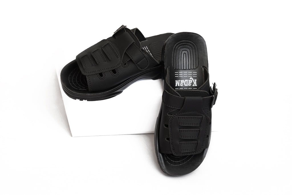 Monarch Black Slipper